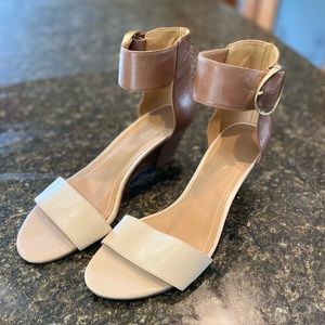Nine West Two-Tone Wedge Sandals - Size 10